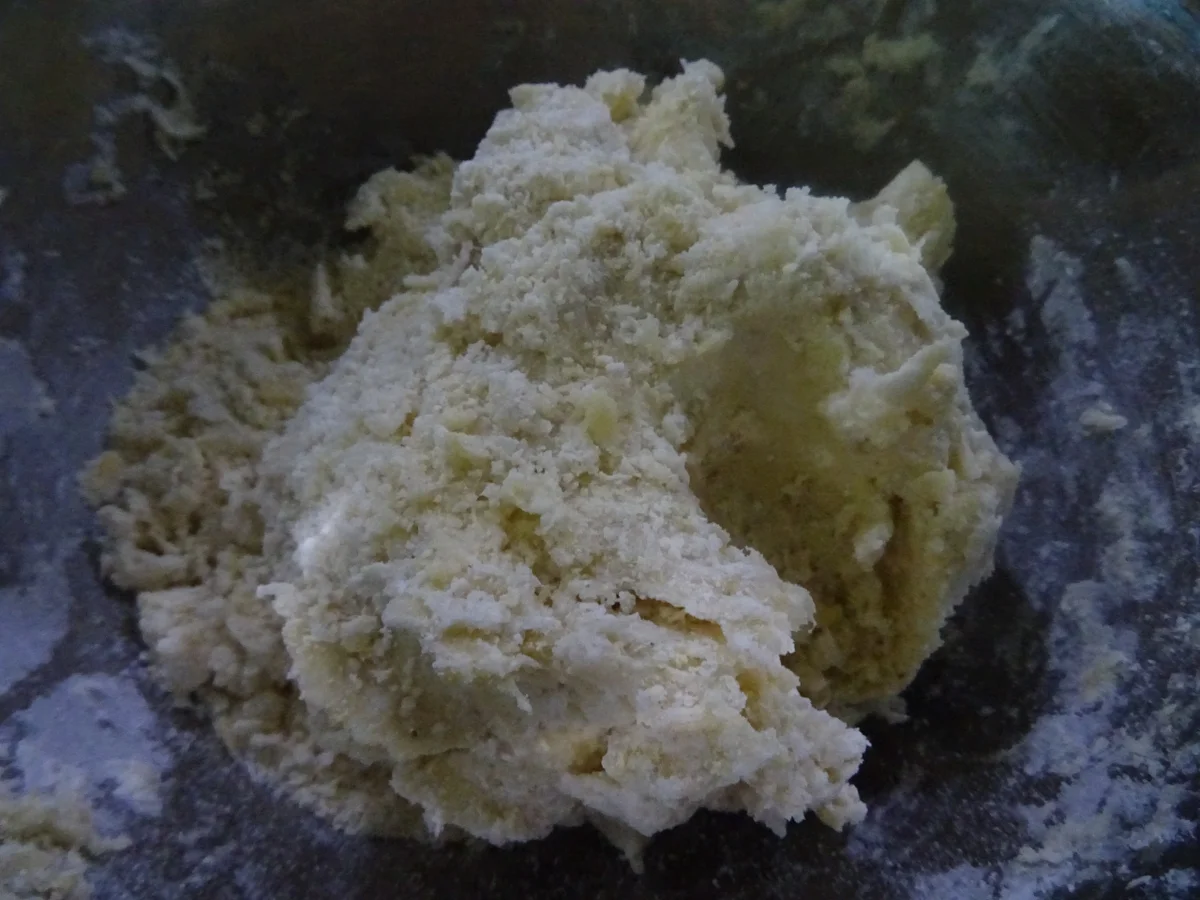 Kartoffel-Kuchen mit Schnittlauch-Dip und Beilagensalat - Rezept - Bild Nr. 8