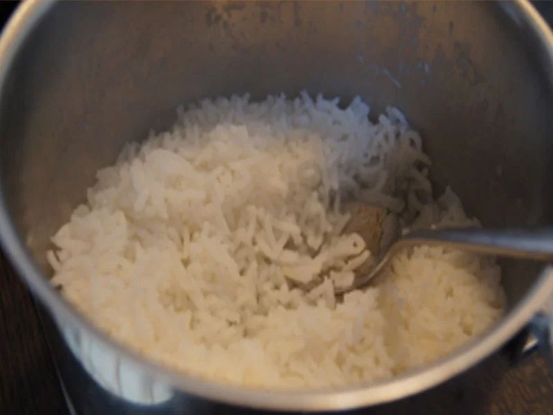 Rezept: Asia-Wok mit Rindfleisch, Gemüse und Basmatireis Bild Nr. 24 Asia-Wok mit Rindfleisch, Gemüse und Basmatireis - Rezept - Bild Nr. 24