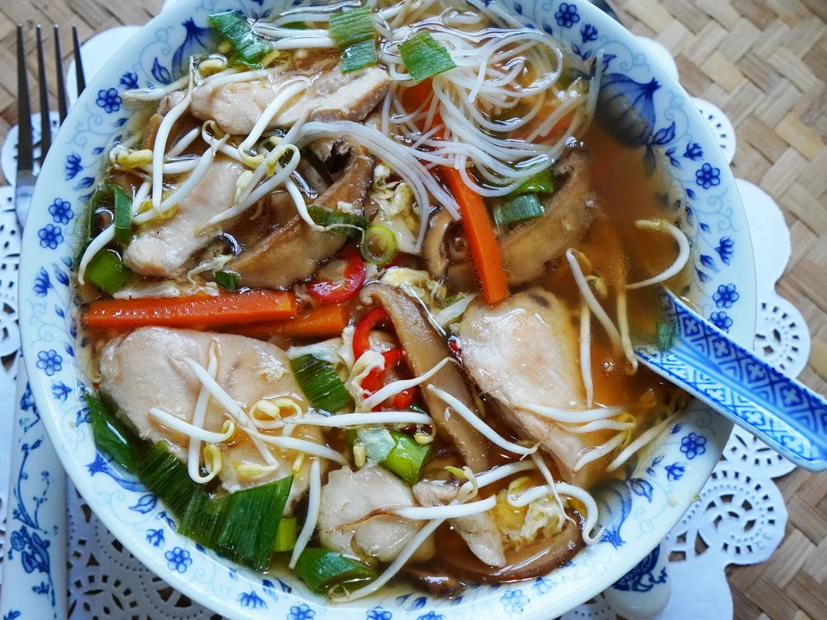 Chinasuppe, süß-sauer-scharf - Rezept - Bild Nr. 2