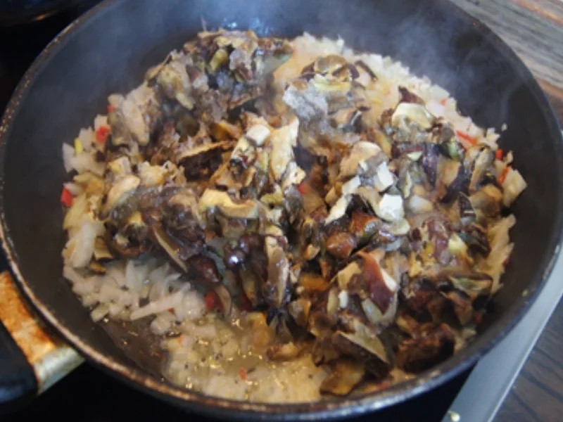 Würzige Waldpilzpfanne mit Koriander-Pellkartoffeln - Rezept - Bild Nr. 5