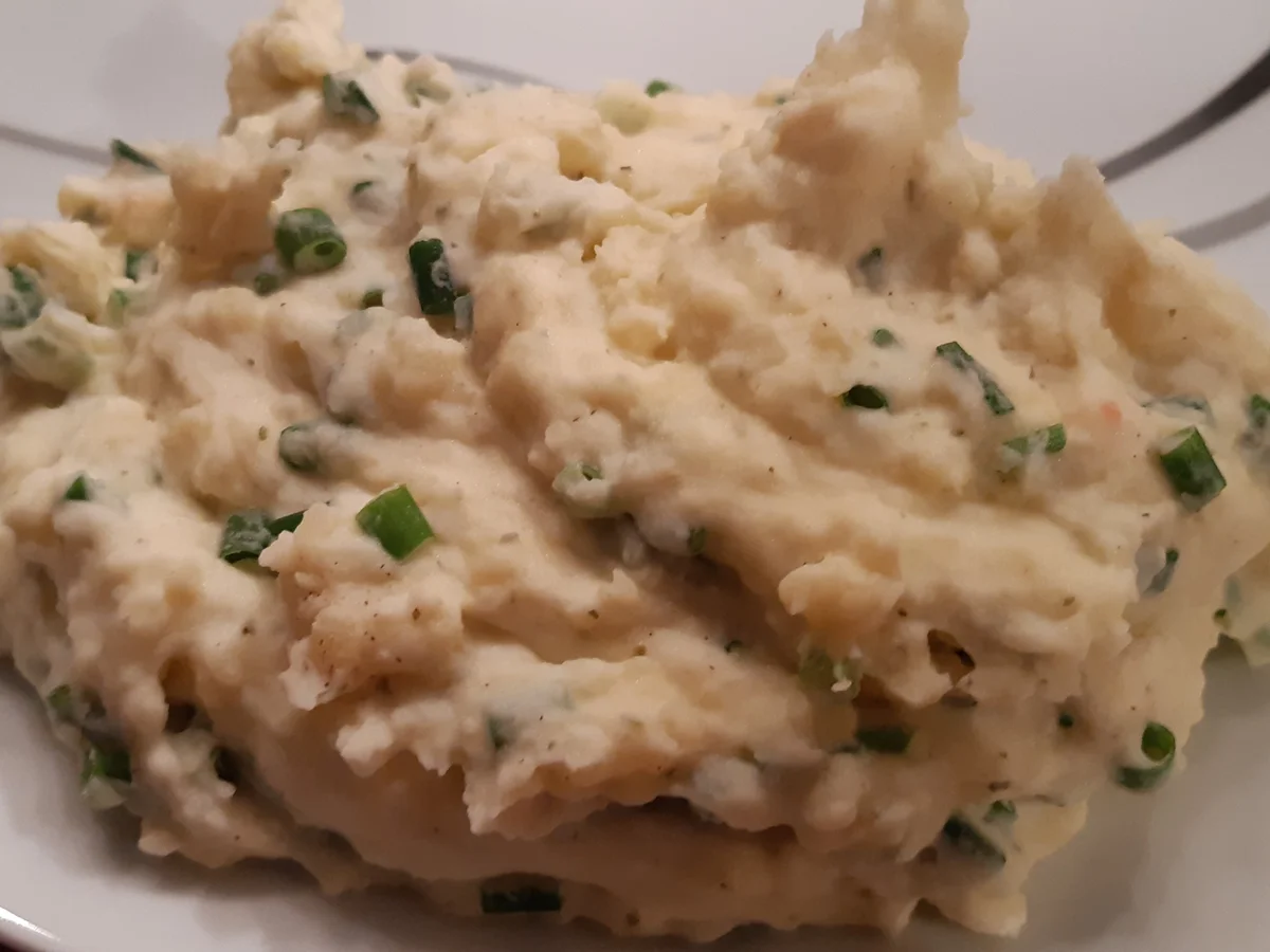 Lauwarmes Kräuter-Kartoffelpüree - Rezept - Bild Nr. 2