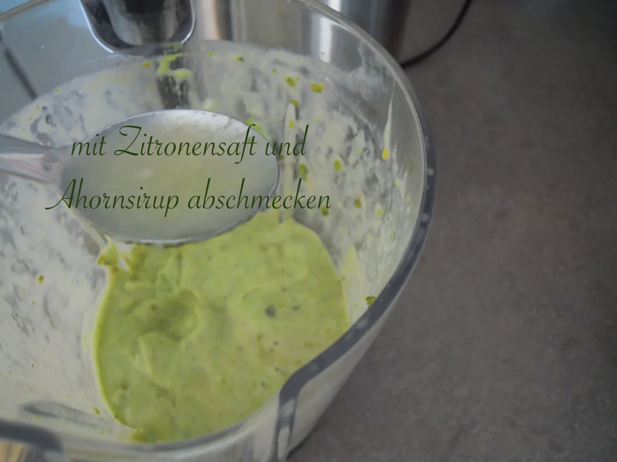 geeiste Bananen Avocado Creme mit Pistazientouch - Rezept - Bild Nr. 8