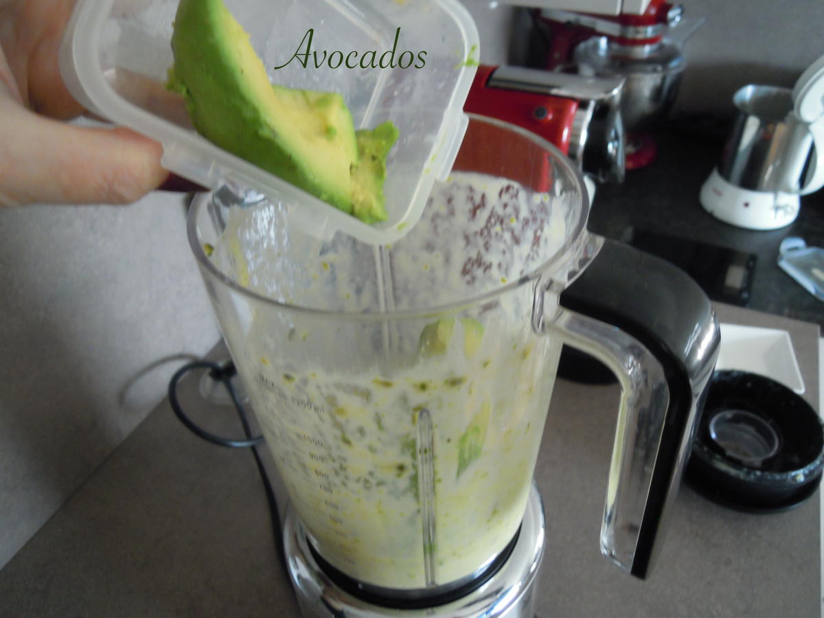 geeiste Bananen Avocado Creme mit Pistazientouch - Rezept - Bild Nr. 7