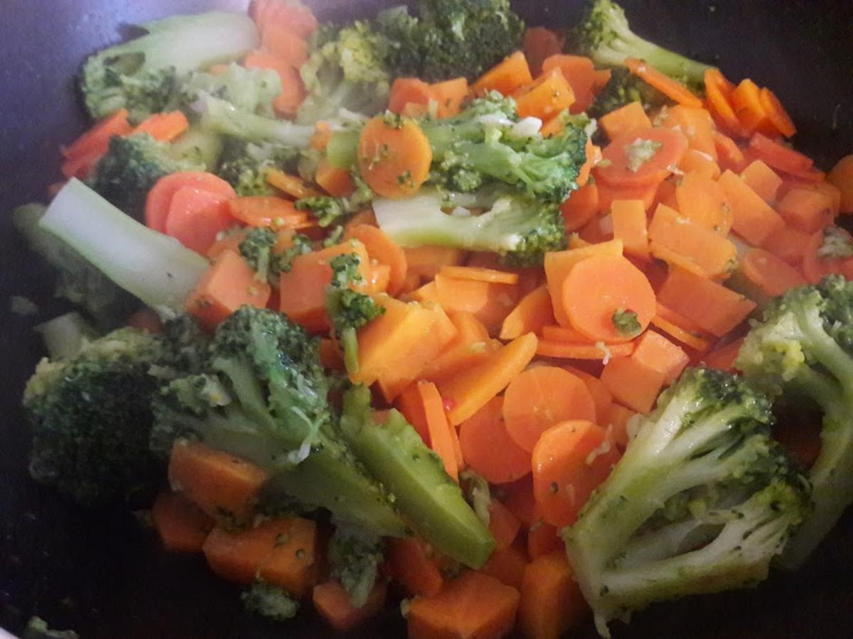 Brokkoli-Möhren-Süßkartoffel-Gemüse - Rezept - Bild Nr. 8