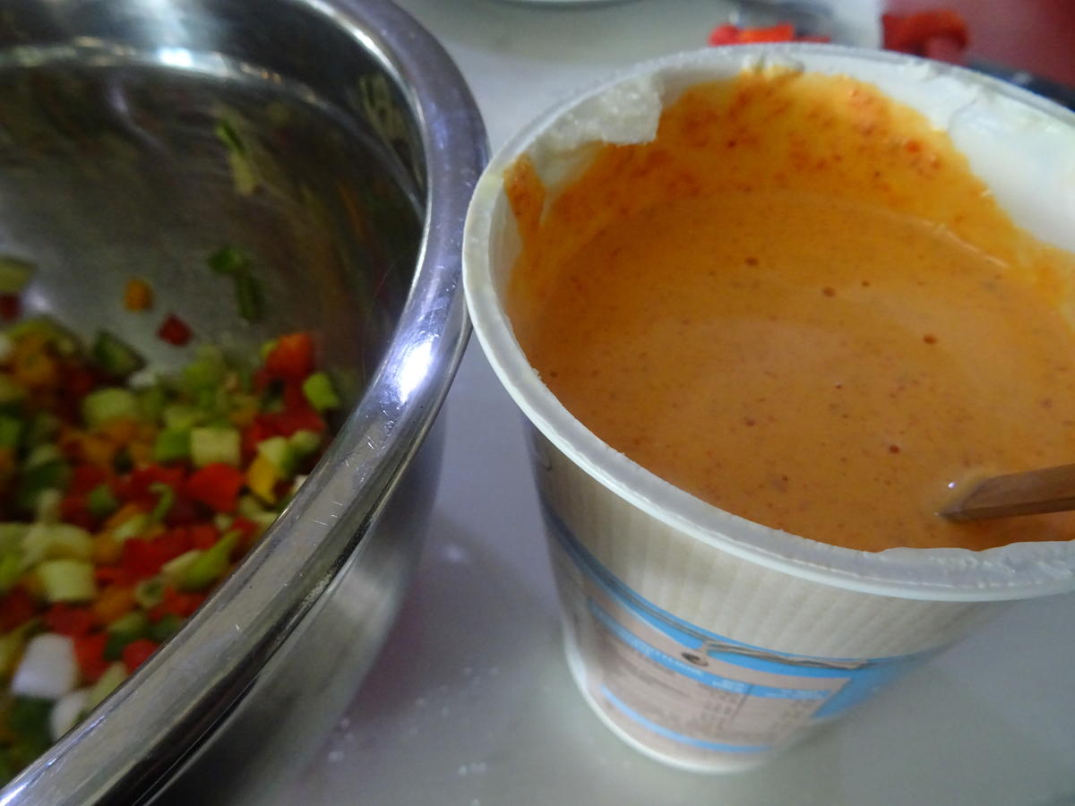Paprika-Kartoffelsalat "leicht spicy" mit Puten-Schaschlik - Rezept - Bild Nr. 5