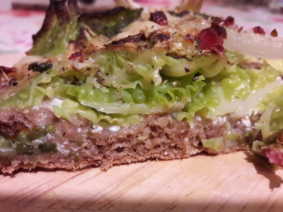 Rezept: Wirsingfladen mit Saure Sahne und Speck Bild Nr. 3 Wirsingfladen mit Saure Sahne und Speck - Rezept - Bild Nr. 3