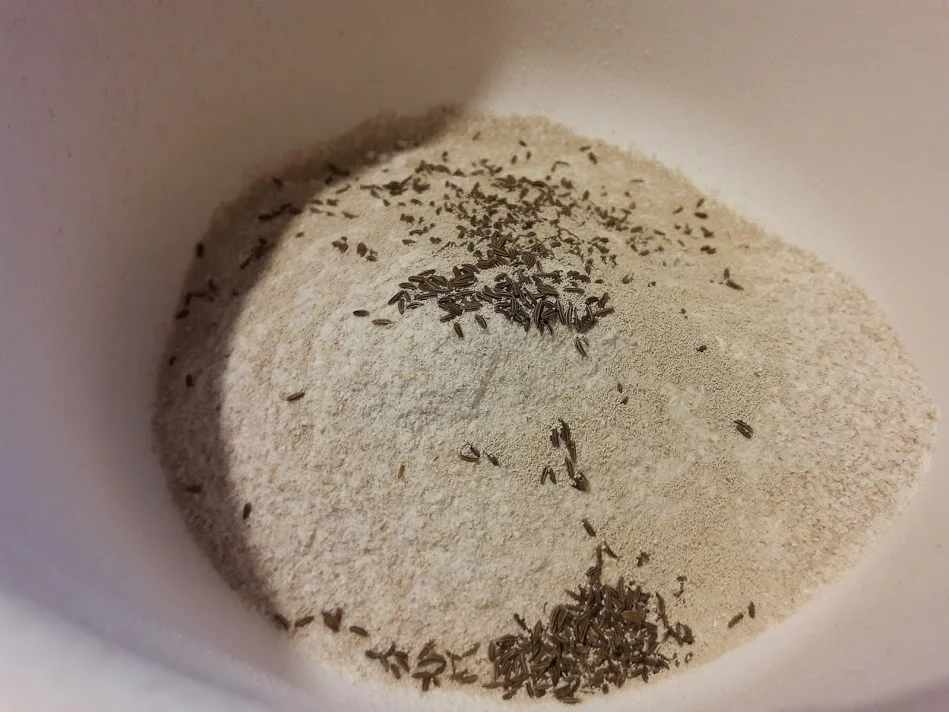 Rezept: Wirsingfladen mit Saure Sahne und Speck Bild Nr. 5 Wirsingfladen mit Saure Sahne und Speck - Rezept - Bild Nr. 5