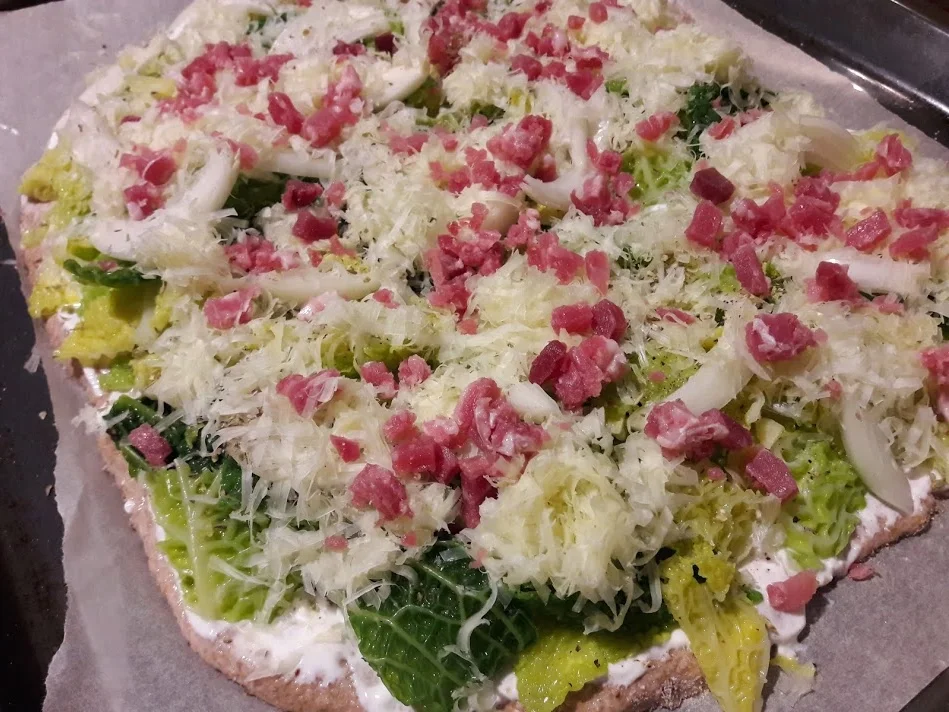 Rezept: Wirsingfladen mit Saure Sahne und Speck Bild Nr. 13 Wirsingfladen mit Saure Sahne und Speck - Rezept - Bild Nr. 13