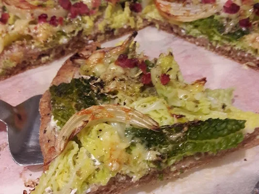 Rezept: Wirsingfladen mit Saure Sahne und Speck Bild Nr. 15 Wirsingfladen mit Saure Sahne und Speck - Rezept - Bild Nr. 15