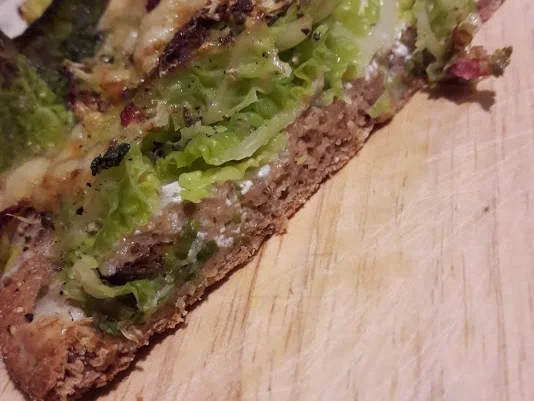 Rezept: Wirsingfladen mit Saure Sahne und Speck Bild Nr. 16 Wirsingfladen mit Saure Sahne und Speck - Rezept - Bild Nr. 16