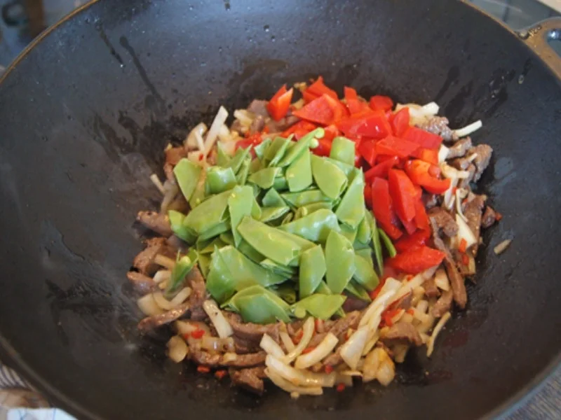 Rindfleischcurry mit Gemüsemix und Mie-Nudeln - Rezept - Bild Nr. 16