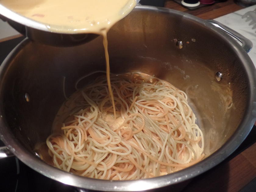Spaghetti-Tricolore mit Möhrensauce - Rezept - kochbar.de