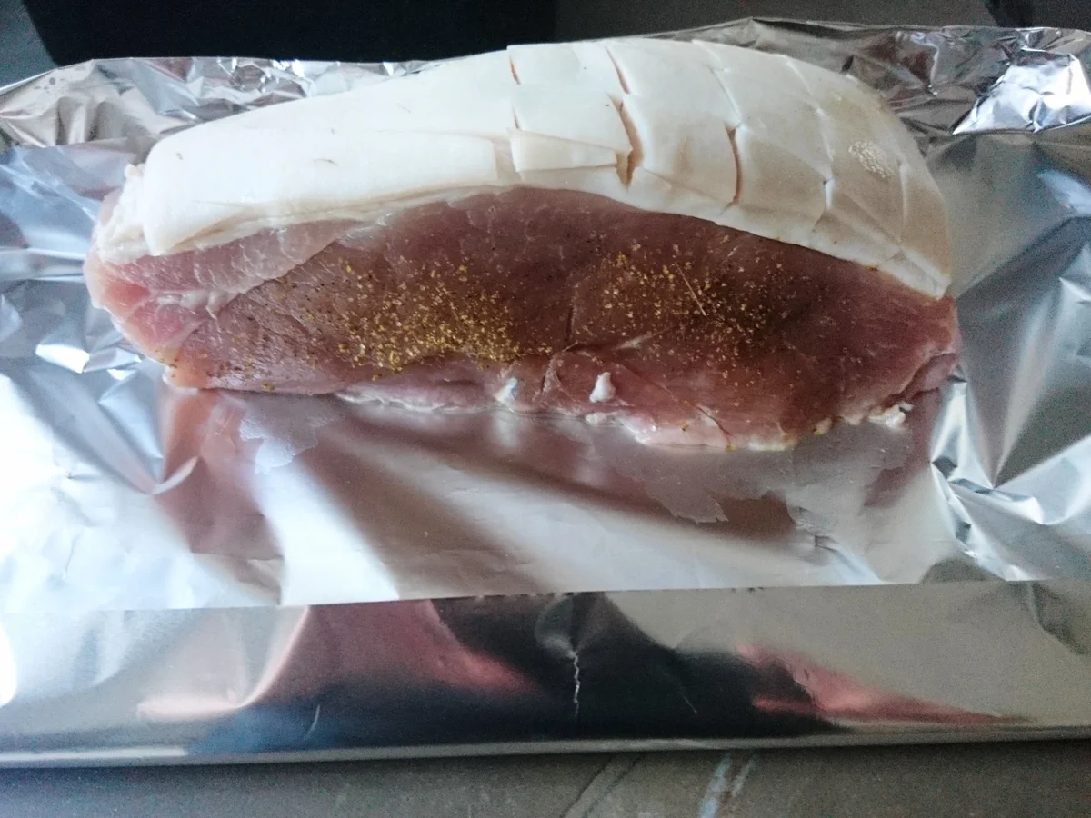 Rezept: Krustenbraten vom Schwein mit Krautsalat Bild Nr. 3 Krustenbraten vom Schwein mit Krautsalat - Rezept - Bild Nr. 3