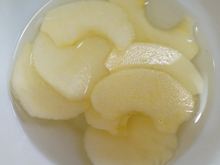 Himmlisch zarte Apfelpfannekuchen mit Kokosteig - Rezept - Bild Nr. 4