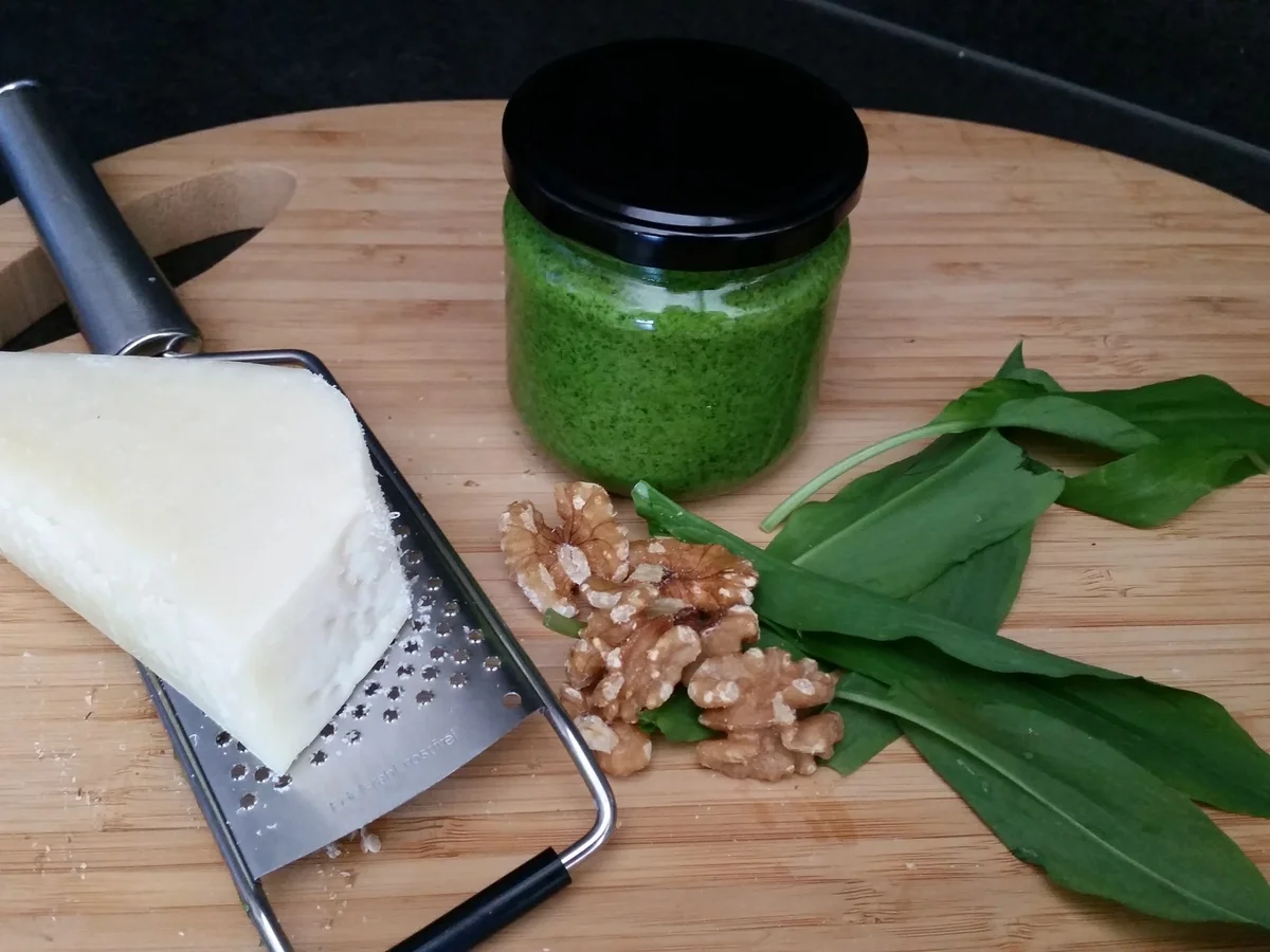 Bärlauch - Walnuss - Pesto - Rezept - Bild Nr. 10078