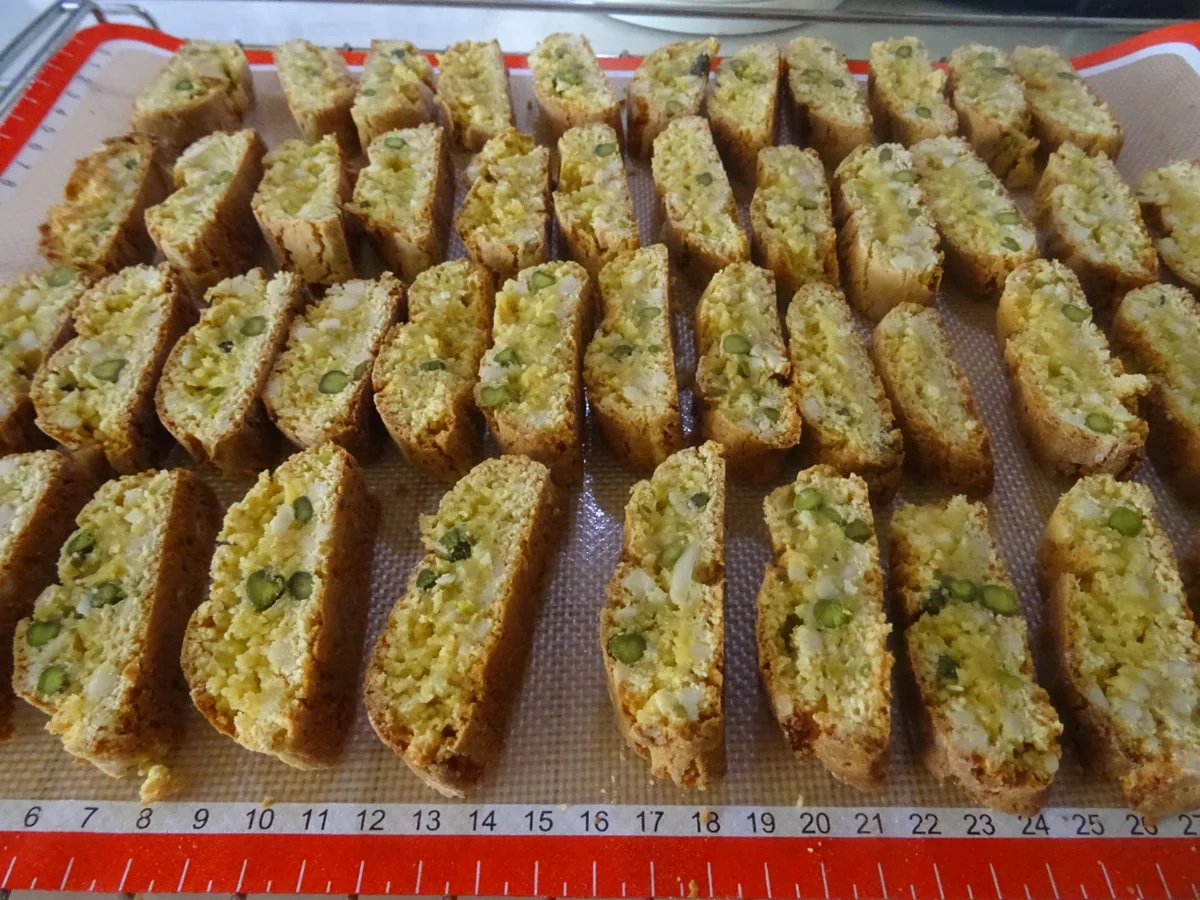 Rezept: Pistazien-Cantuccini Bild Nr. 3 Pistazien-Cantuccini - Rezept - Bild Nr. 3