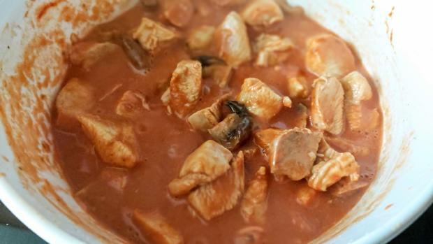 Hähnchengulasch mit Resten - Rezept mit Bild - kochbar.de