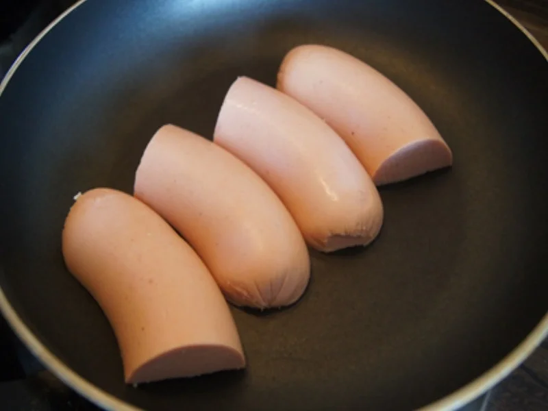 Rezept: Fleischwurst mit Röstzwiebeln, Blumenkohl und Kartoffelstampf Bild Nr. 5 Fleischwurst mit Röstzwiebeln, Blumenkohl und Kartoffelstampf - Rezept - Bild Nr. 5