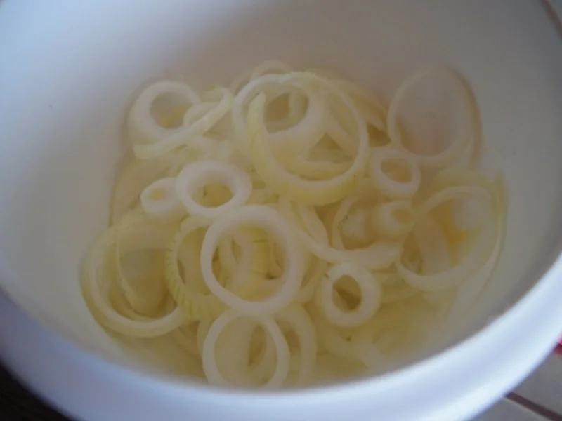 Rezept: Fleischwurst mit Röstzwiebeln, Blumenkohl und Kartoffelstampf Bild Nr. 11 Fleischwurst mit Röstzwiebeln, Blumenkohl und Kartoffelstampf - Rezept - Bild Nr. 11