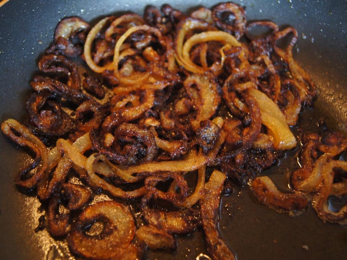 Fleischwurst mit Röstzwiebeln, Blumenkohl und Kartoffelstampf - Rezept - Bild Nr. 16