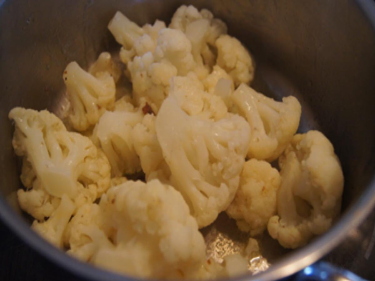 Fleischwurst mit Röstzwiebeln, Blumenkohl und Kartoffelstampf - Rezept - Bild Nr. 17