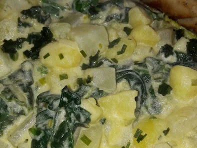 Bratwurst mit Rahmkartoffeln - Rezept - Bild Nr. 10115