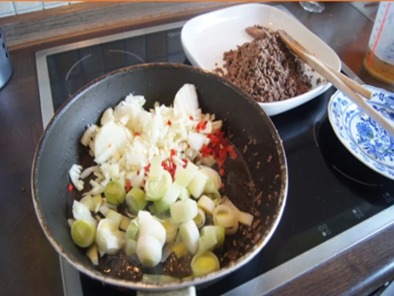 Rezept: Chili con carne mit Pellkartoffeln II Bild Nr. 6 Chili con carne mit Pellkartoffeln II - Rezept - Bild Nr. 6