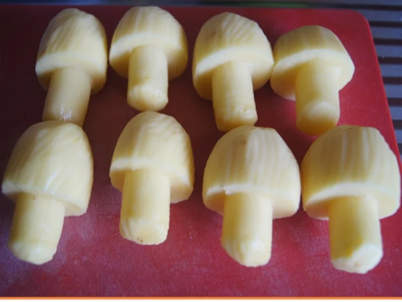 Gekochte Eier mit Senfsauce, Rote Bete Salat und Kartoffelpilzduo - Rezept - Bild Nr. 10