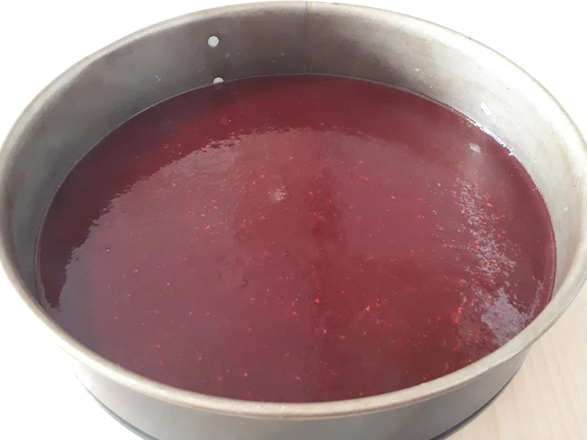 Rezept: Oster-Torte Bild Nr. 6 Oster-Torte - Rezept - Bild Nr. 6