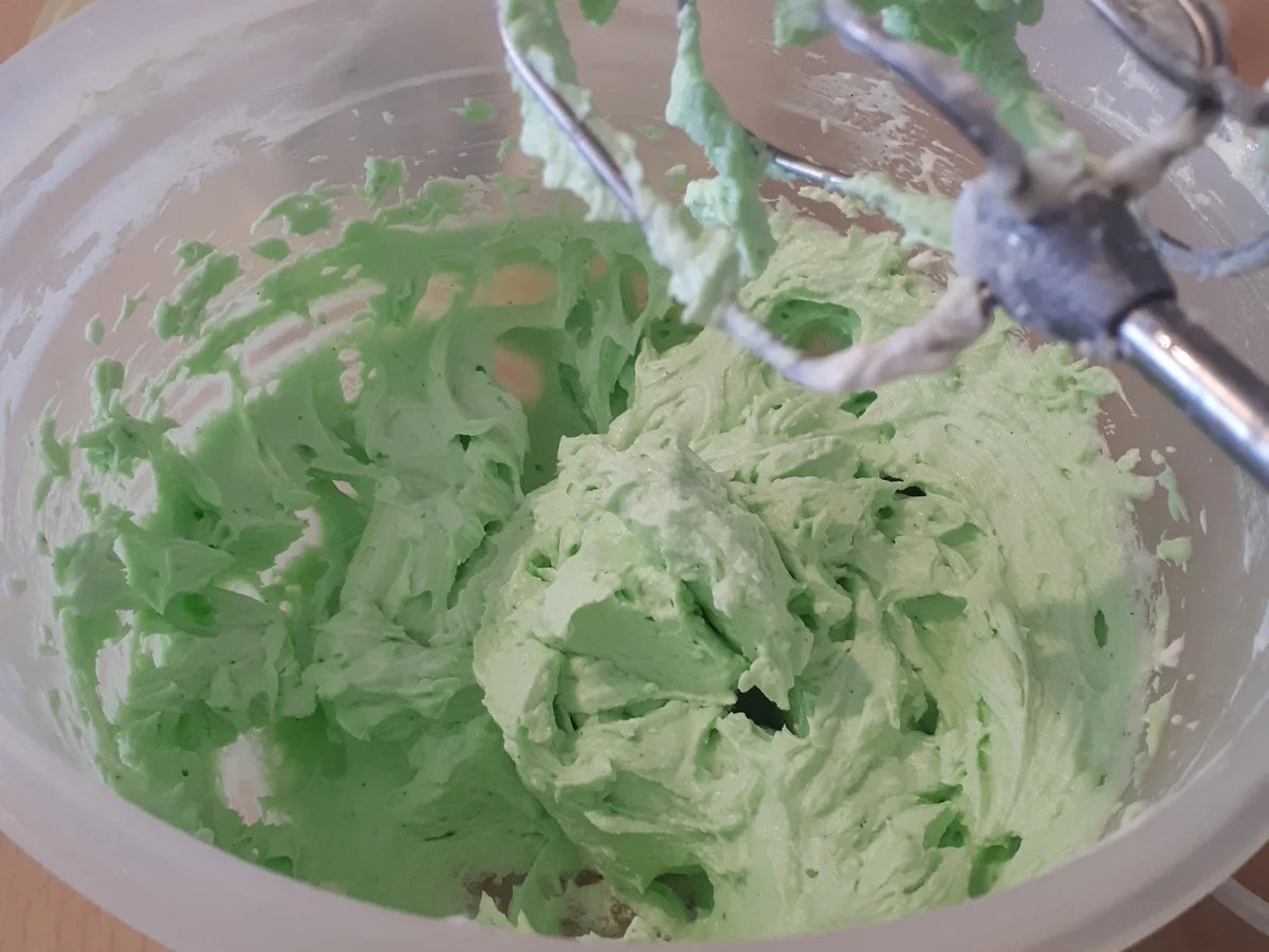 Rezept: Oster-Torte Bild Nr. 8 Oster-Torte - Rezept - Bild Nr. 8