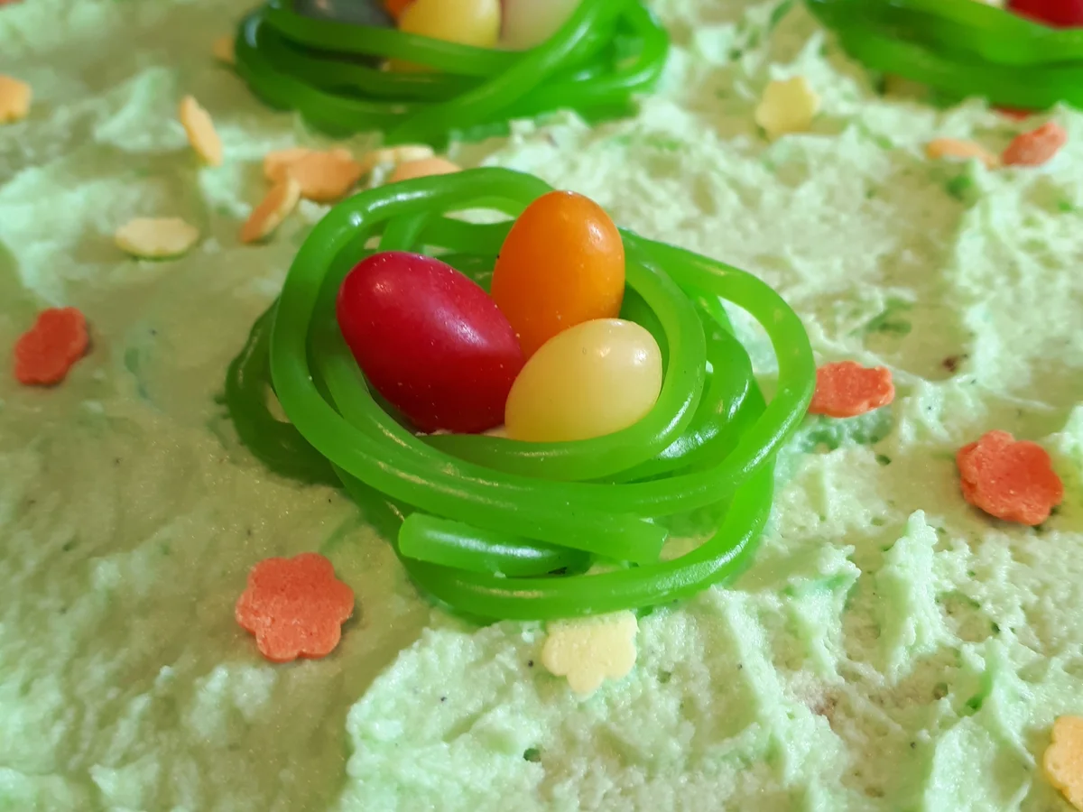 Rezept: Oster-Torte Bild Nr. 13 Oster-Torte - Rezept - Bild Nr. 13