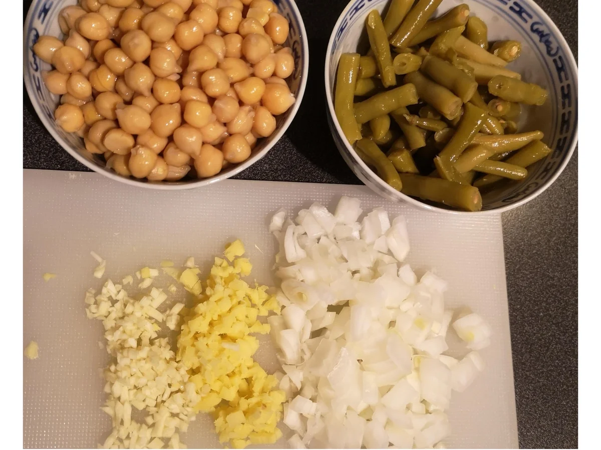 BiNe` S KICHERERBSEN -TOMATENPFANNE - Rezept - Bild Nr. 2