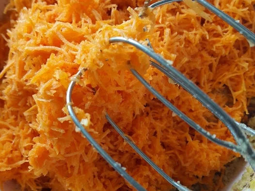 Rezept: Oster - Karotten - Torte zur kochbar Challenge April 2020 Bild Nr. 13 Oster - Karotten - Torte zur kochbar Challenge April 2020 - Rezept - Bild Nr. 13