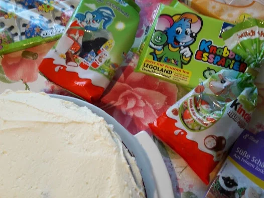 Rezept: Oster - Karotten - Torte zur kochbar Challenge April 2020 Bild Nr. 28 Oster - Karotten - Torte zur kochbar Challenge April 2020 - Rezept - Bild Nr. 28