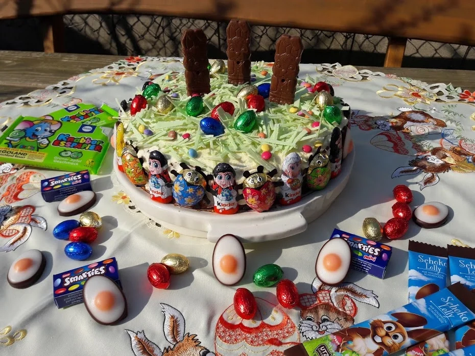 Rezept: Oster - Karotten - Torte zur kochbar Challenge April 2020 Bild Nr. 30 Oster - Karotten - Torte zur kochbar Challenge April 2020 - Rezept - Bild Nr. 30