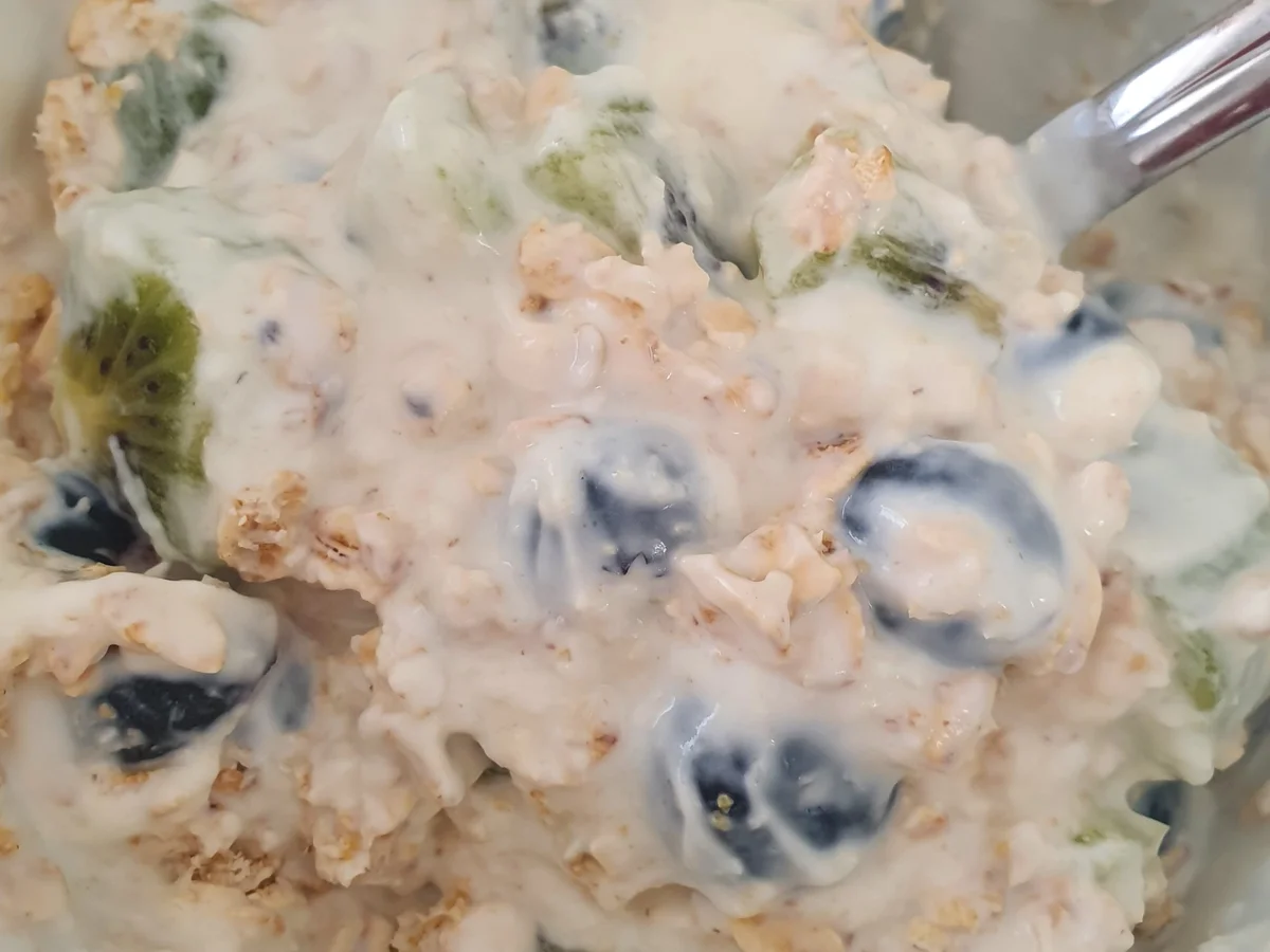 Blaubeer-Kiwi-Müsli - Rezept - Bild Nr. 2