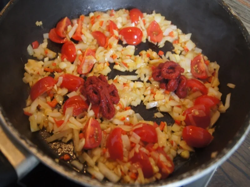 Gemüsebolognese mit Bandnudeln - Rezept - Bild Nr. 7