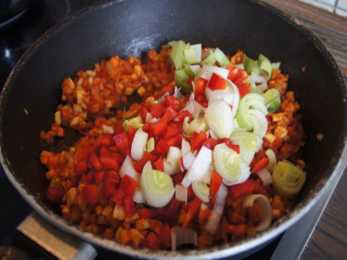 Gemüsebolognese mit Bandnudeln - Rezept - Bild Nr. 9