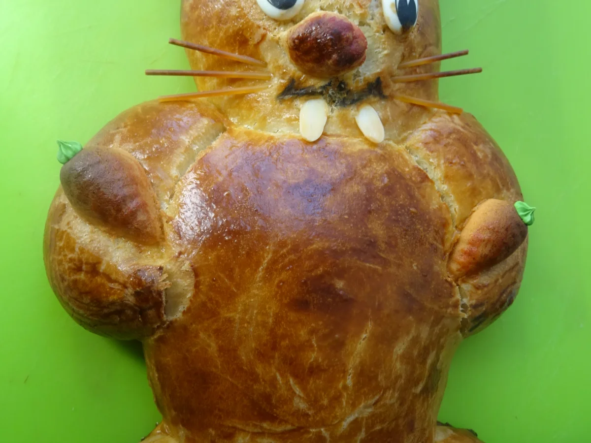 Osterhase aus Hefeteig - Rezept - Bild Nr. 2