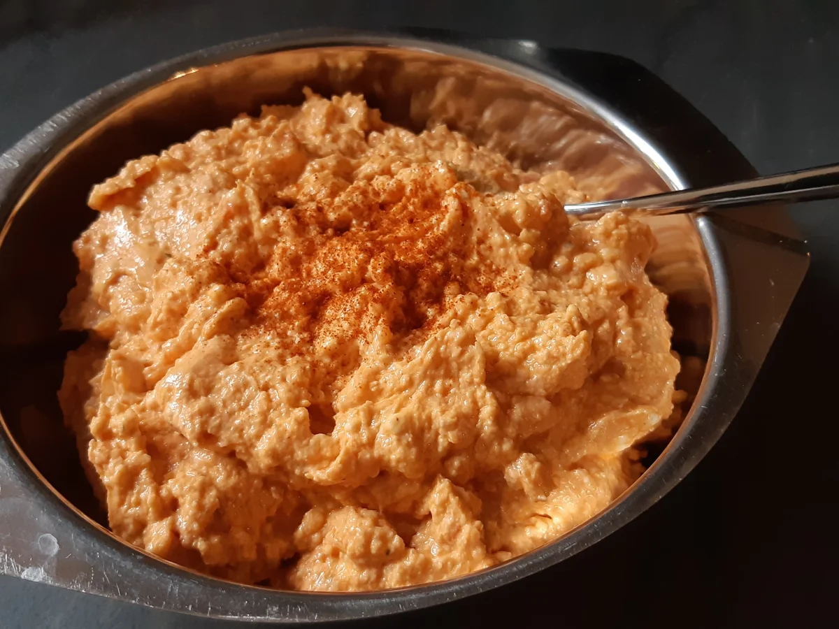 Rezept: Pikante Schafskäsecreme Bild Nr. 2 Pikante Schafskäsecreme - Rezept - Bild Nr. 2