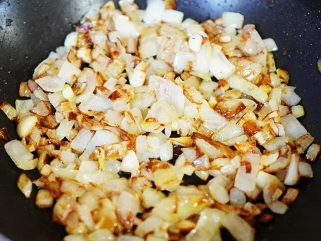 Rezept: Schwäbische Brezenknödel Bild Nr. 8 Schwäbische Brezenknödel - Rezept - Bild Nr. 8