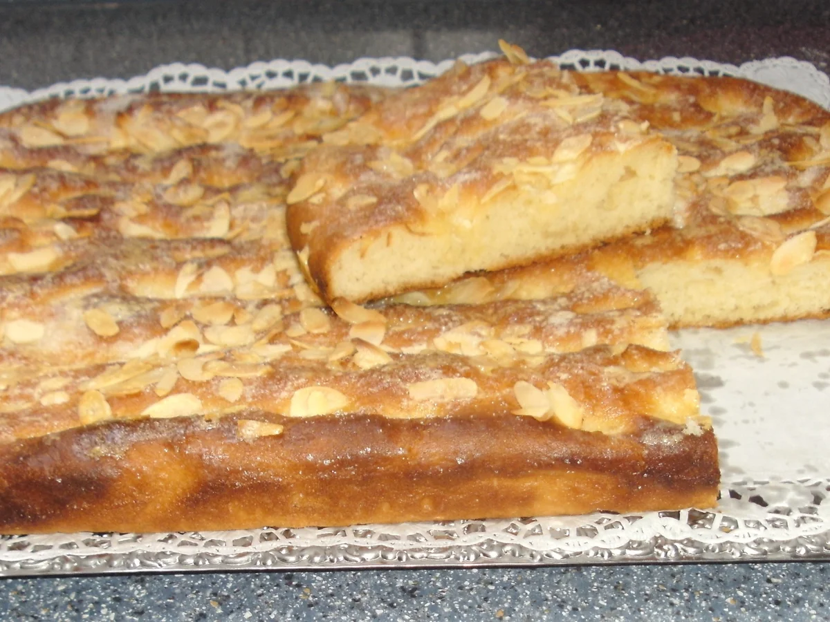 Rezept: Butterkuchen Bild Nr. 2 Butterkuchen - Rezept - Bild Nr. 2