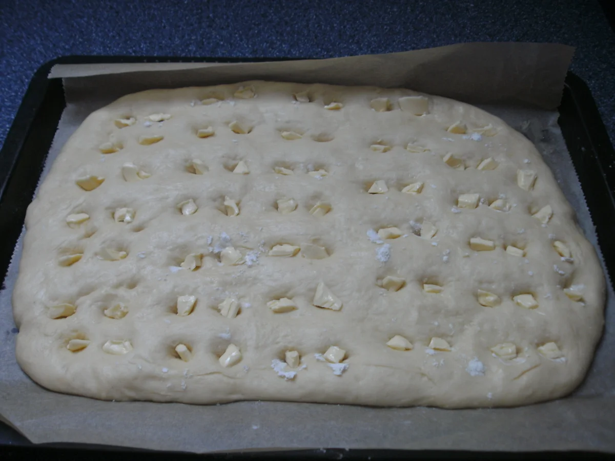 Rezept: Butterkuchen Bild Nr. 3 Butterkuchen - Rezept - Bild Nr. 3