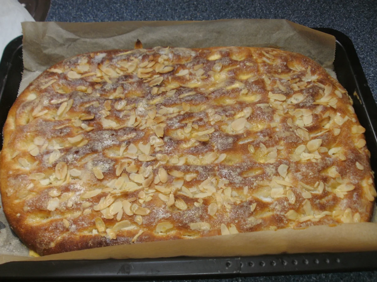 Rezept: Butterkuchen Bild Nr. 5 Butterkuchen - Rezept - Bild Nr. 5