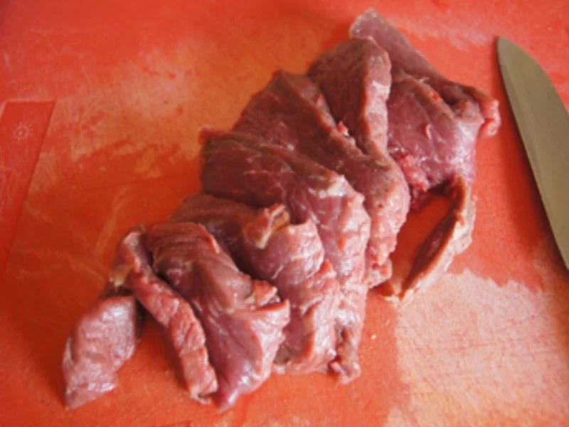 Rinder-Hüftsteak mit grünem Gemüse im Wok - Rezept - Bild Nr. 4