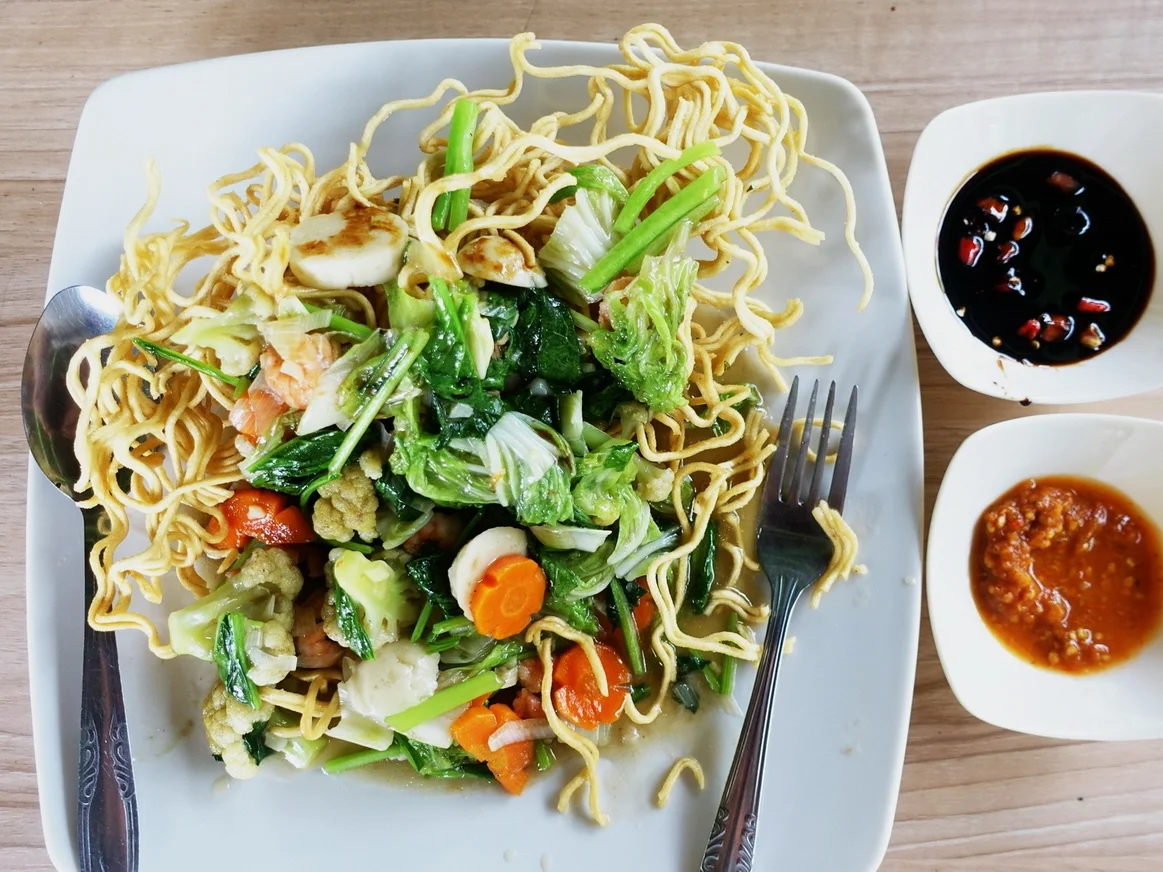 Knusprige Nudeln mit Cap Cay in süß-saurer Sauce - Rezept - Bild Nr. 2