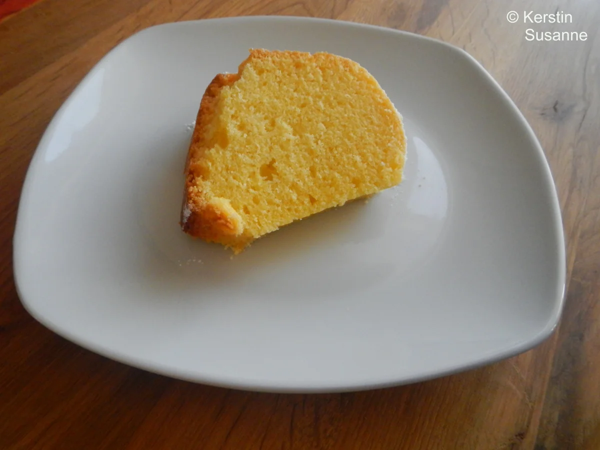 Rezept: Eierlikörkuchen Bild Nr. 3 Eierlikörkuchen - Rezept - Bild Nr. 3