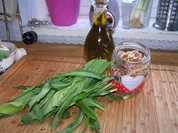 Bärlauch -Walnuss- Pesto - Rezept - Bild Nr. 2