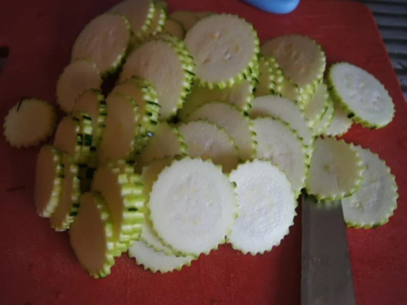 Rotbarschfilet im Bierteig und Zucchinigratin - Rezept - Bild Nr. 13