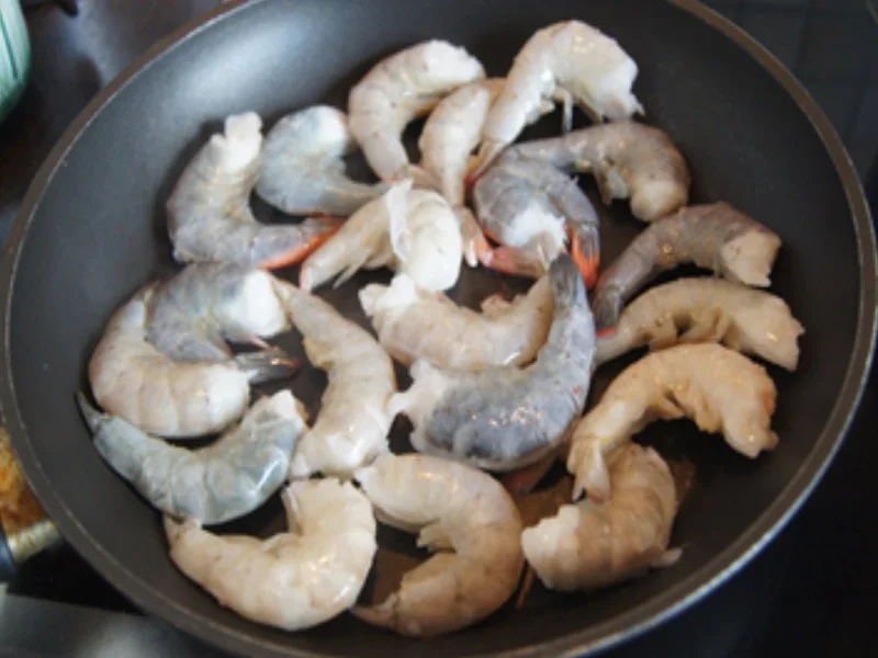 Rezept: Riesen-Garnelen mit Butterbrot Bild Nr. 5 Riesen-Garnelen mit Butterbrot - Rezept - Bild Nr. 5